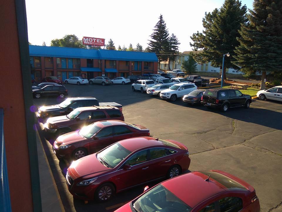 Motel West Bend Exterior foto